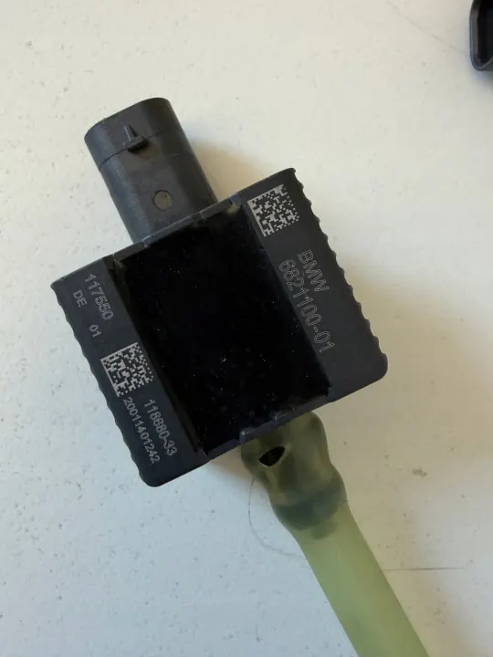 Sensor Proteção Pedestres OEM 6821100 para BMW image 10