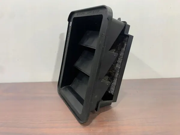Mitsubishi Lancer 2008 Heckstoßstange Lüftungsgitter OEM MR360284 image 2