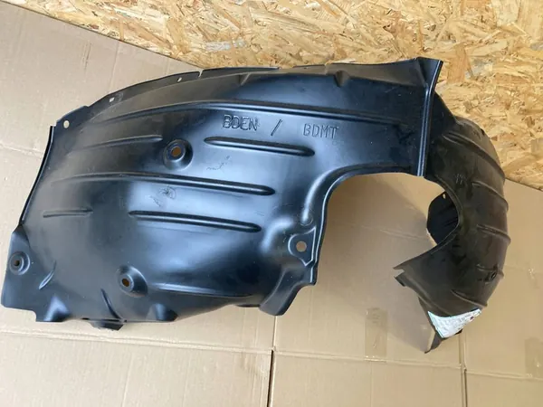 MAZDA 3 BP 19- Främre Vänster Skärm OEM image 4