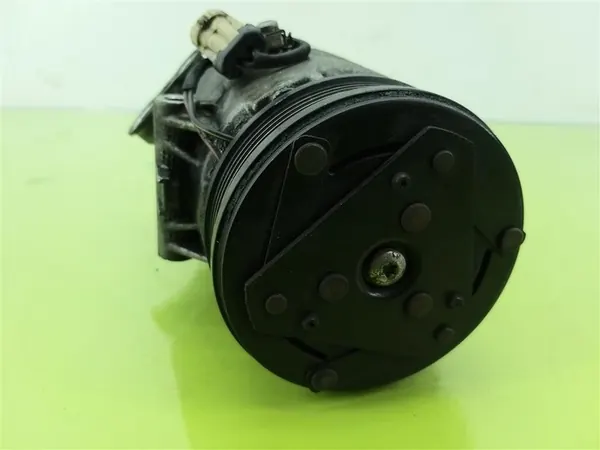 Ilmastointikompressori Opel Astra III H 1.4 16V image 4