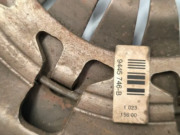 Kytkinlevy + Painelevy Volvo V50 S40 2.4B image 5