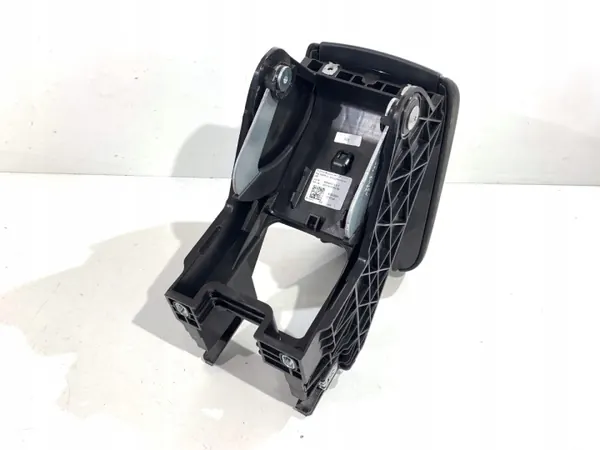 Accoudoir OEM 654864207A pour Skoda Kamiq Crossover image 3