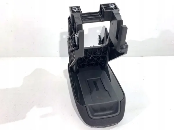 Accoudoir OEM 654864207A pour Skoda Kamiq Crossover image 4