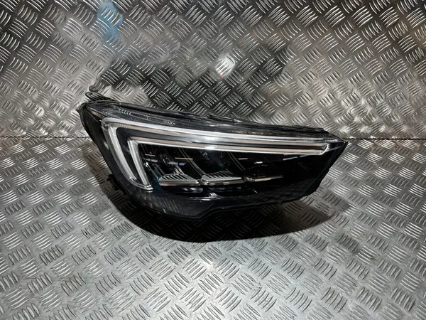 Oikea Etu LED-ajovalo Opel Crossland X 17- OEM 39153541 image 3