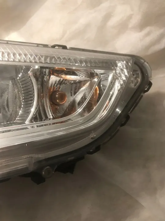 Faros Derecho Mitsubishi ASX 2010- OEM 8301B588 image 5