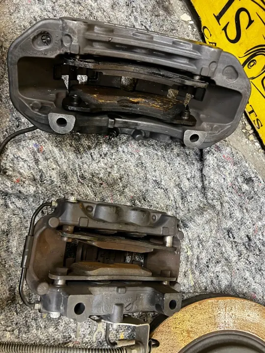 Kit de Travões Porsche Cayenne 9Y OEM - Dianteiro e Traseiro image 10