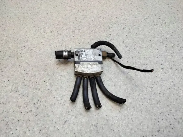 Rampe d'injecteurs GPL HD.344.70 pour Peugeot 406 2.0 image 2