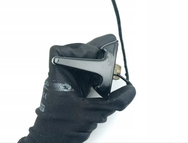 Maserati GHIBLI 2015 Antenne OEM 670026005 image 4