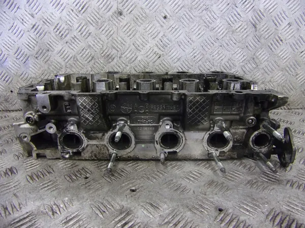 Motor Cilinderkop Ford PSA Volvo 1.6 16V TDCI 9655911480 image 6