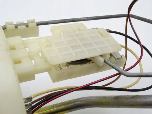 Capteur de niveau de carburant Nissan X-Trail T30 2.2D DRC87876 image 2