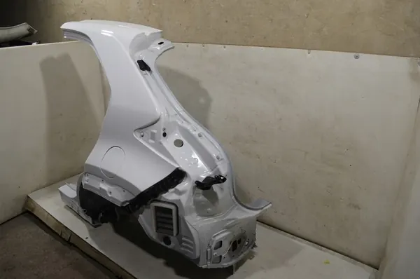 TOYOTA YARIS CROSS Panneau Arrière Gauche image 2