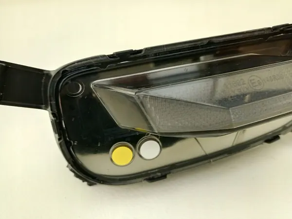 OEM 92208N7650 Oikea Etu Halogeeni LED DRL image 7