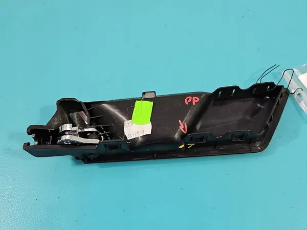 OEM 3V0837222 Fram höger innerhandtag Skoda Superb III image 4