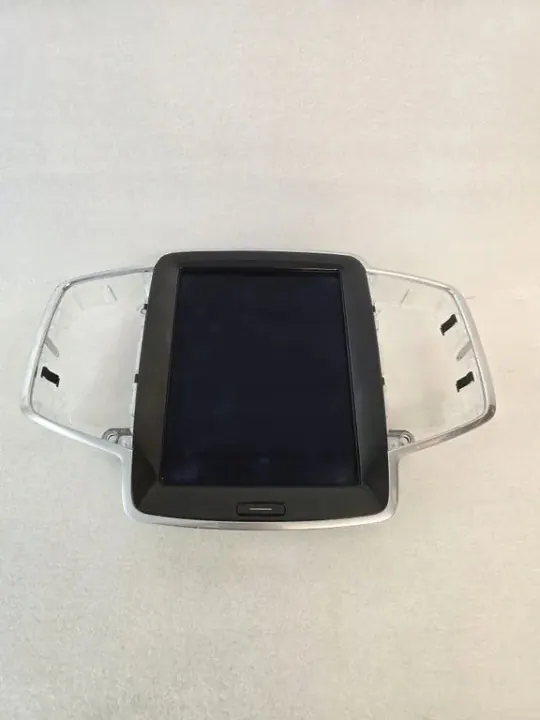 Gebrauchtes Volvo OE Navigationsdisplay OEM 32247465 image 2