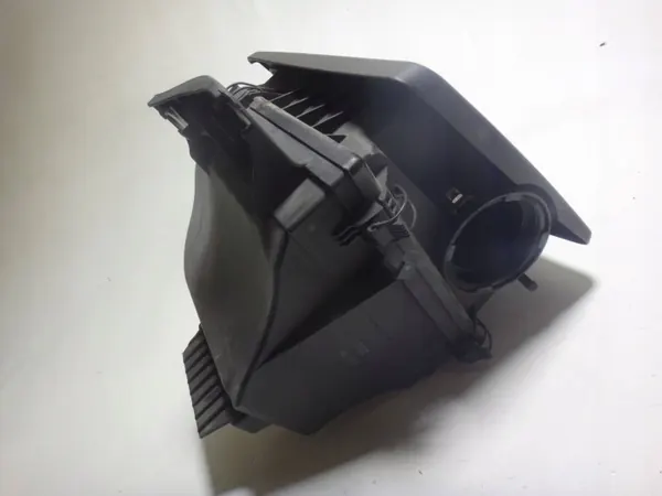 Boîtier filtre à air BMW X3 E83 OEM EMC11850 image 6