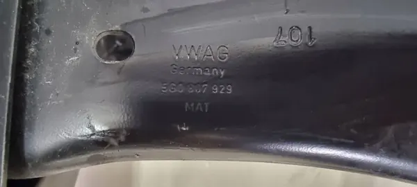 Viga de para-choque dianteiro VW GOLF 7 VII 2016-2019 OEM 5G0807109 image 4