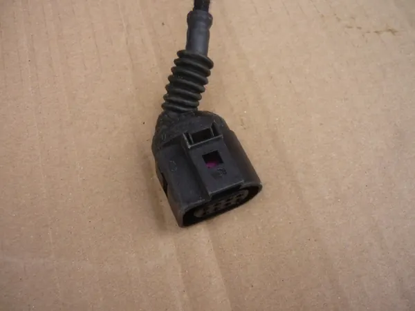 Audi A4 B6 B7 Takaluukun Kaapeli 8E0971687E image 6