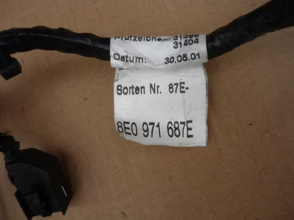 Audi A4 B6 B7 Takaluukun Kaapeli 8E0971687E image 7