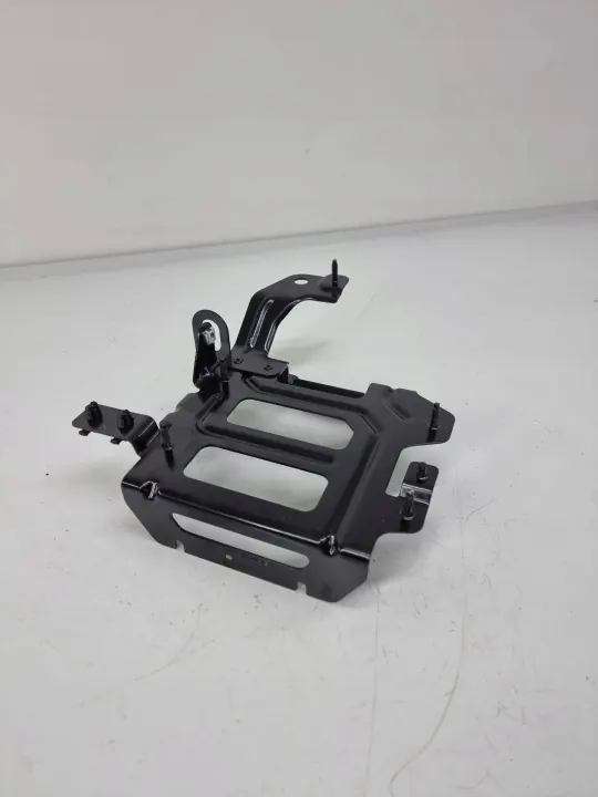 Support de batterie Jaguar F-Pace OEM M8A210C818AE image 2