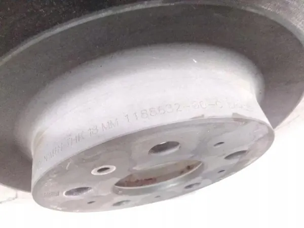 Tesla Model 3 Taka jarrulevy OEM 118863200C image 4