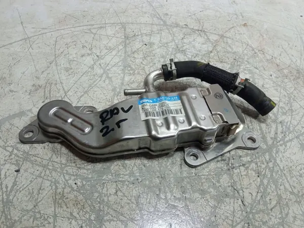 Toyota RAV4 V EGR-jäähdytin OE 2568025060 image 2