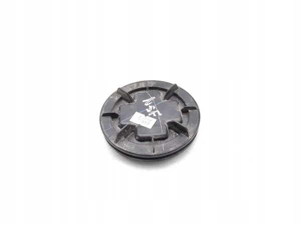Ajovalon lamppukansi Mitsubishi L200 OEM 0515048500 image 3