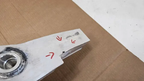 Etupuskuri vahvistus Audi A6 C8 OEM 4K0807109 image 6