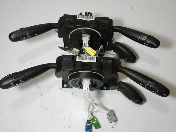 PEUGEOT CITROEN Combinatieschakelaar 96574677XT image 6