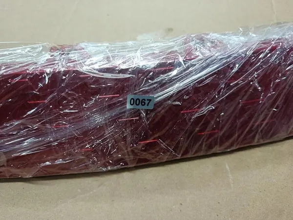 Höger Stötfångar Grilllist Renault Captur II Lift 2024 - OEM image 3