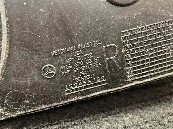 Achter rechter ruit OEM A1666700387 Mercedes-Benz GLS image 3
