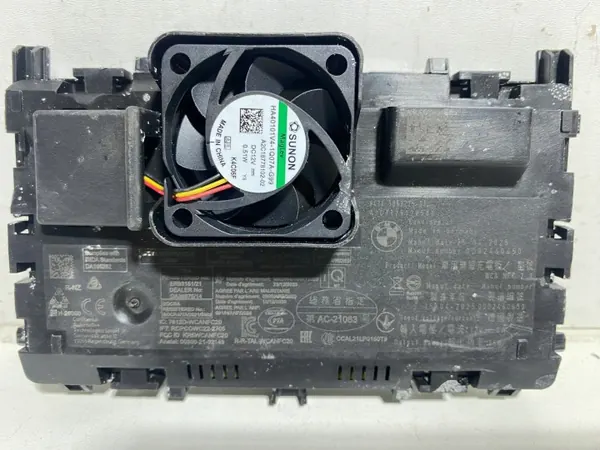 Chargeur Induction BMW OEM 5B52225 pour iX i20 G60 G70 image 2