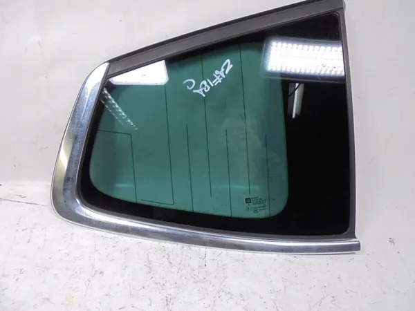 OEM 12841848 Bakre höger karossglas för Opel Zafira C image 2