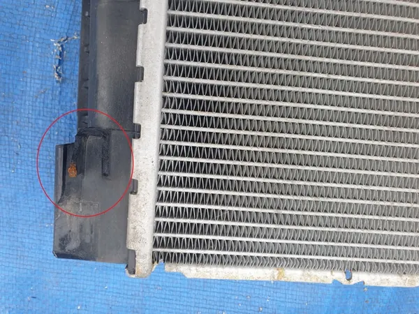 Radiador de agua BMW 5 G30 G31 1711 8686026 image 4