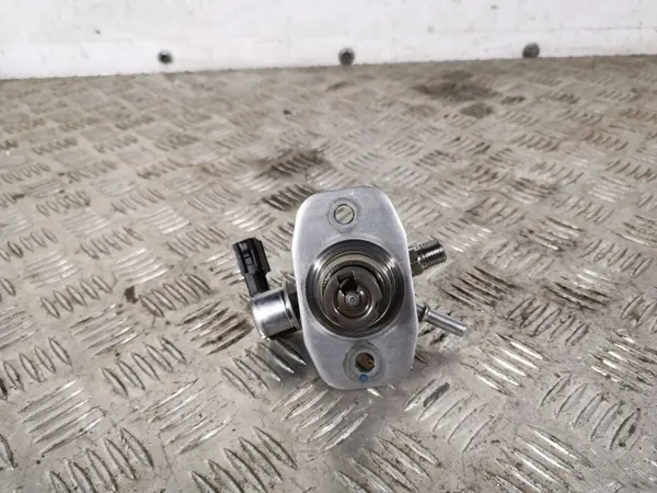 Pompe à injection Toyota C-HR OEM FBZ12510 image 2