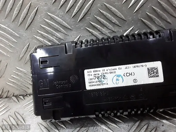 Opel Meriva näyttöruutu OEM 13277072 - Käytetty image 4