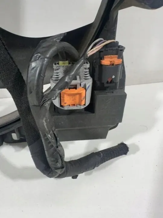 Framre rem OEM 9682895680 för Peugeot 2008 II 1.6L image 3