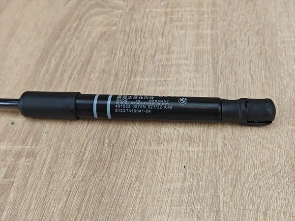 OEM 7419041 Pistón de Capó BMW Serie 8 G16 G15 G14 image 3
