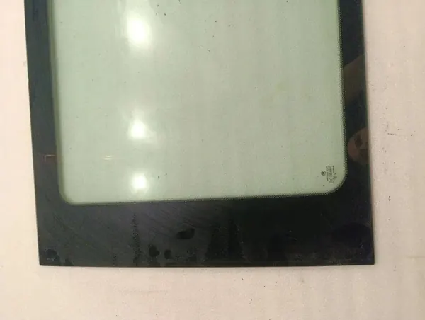 Vitre arrière droite OEM 43R000015 pour VW Transporter V image 4