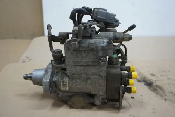 Pompe à injection MAZDA B2500 OEM - Occasion 2.5 TD image 8