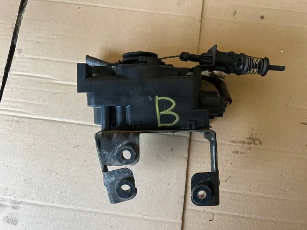 Cruise Control Module OEM Q6T25074M2 Mazda 6 2002-2005 image 3
