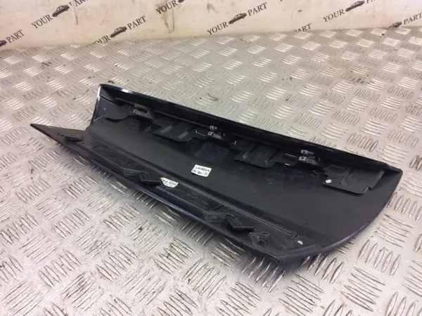 Land Rover achterzijde carrosserie OEM FK7229148AC Gebruikt image 4