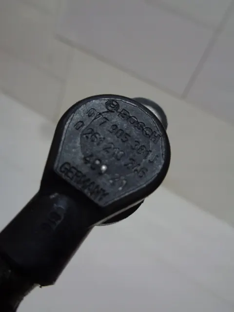 Kampiakselin Positiotunnistin Audi A8 D3 3.7 03-06 OEM 077905381J image 5