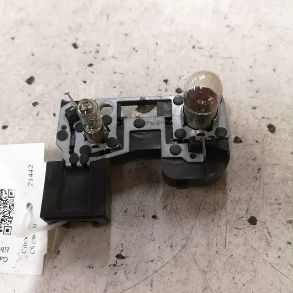 Conector VP8X7X13N005BA para luz trasera CITROËN C5 III image 2