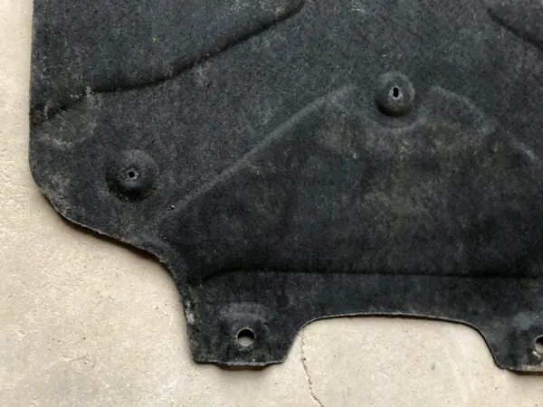 Vaihteiston alapeite OEM 8W0863822B Audi A4/A5/RS5 image 4