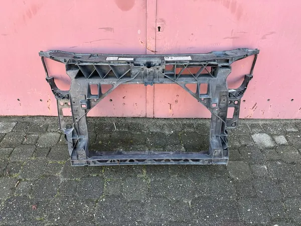 Parachoque dianteiro Seat Ibiza IV 1.2 TDI image 1