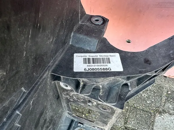 Parachoque dianteiro Seat Ibiza IV 1.2 TDI image 5