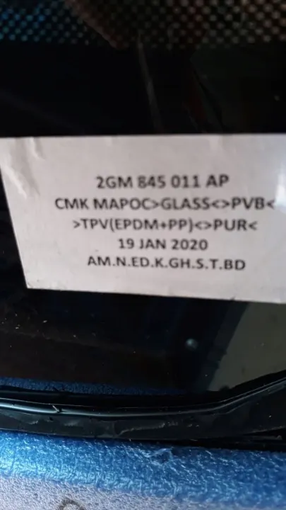 VW T-Cross Voorruit OEM 2GM845011AP Gebruikt image 3