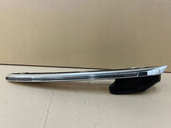 OEM 761941055 Halogen LED DRL Vänster VW Touareg III image 2