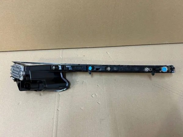 OEM 761941055 Halogen LED DRL Vänster VW Touareg III image 7