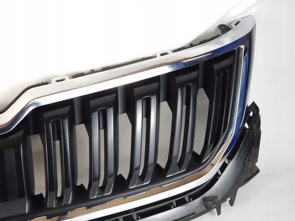 SKODA KODIAQ Center Grill Chrome Frame OEM 565853653A image 2